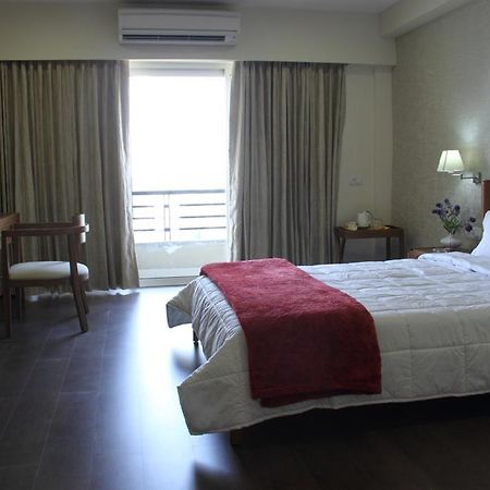 Апарт отель Xanadu Residency Калькутта Экстерьер фото